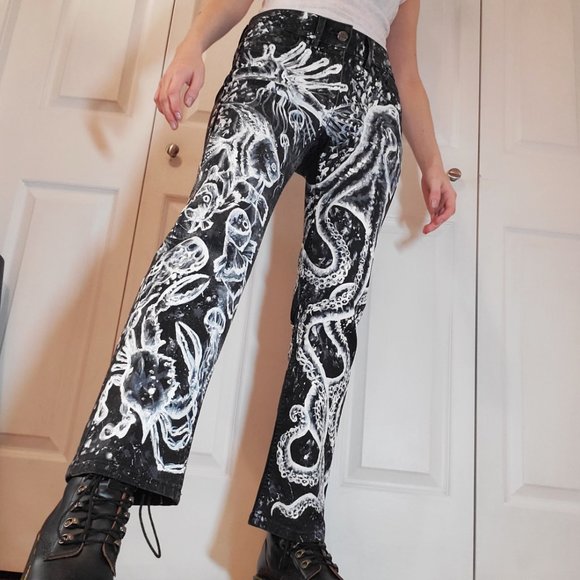 Riders by Lee Denim - Underwater ocean scene octopus & fish black straight high rise mom jeans size 30